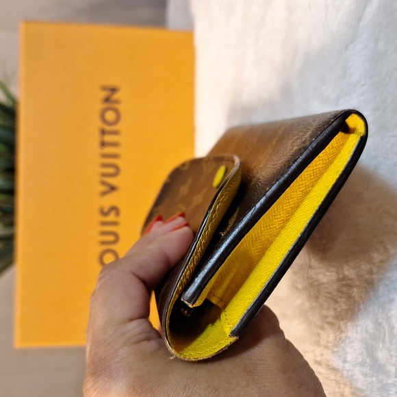 Louis Vuitton Emilie Monogram Wallet - Picture 7 of 16